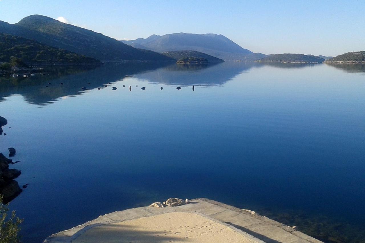 Apartments By The Sea Cove Pjestata, Peljesac - 14440 Ston Exterior foto