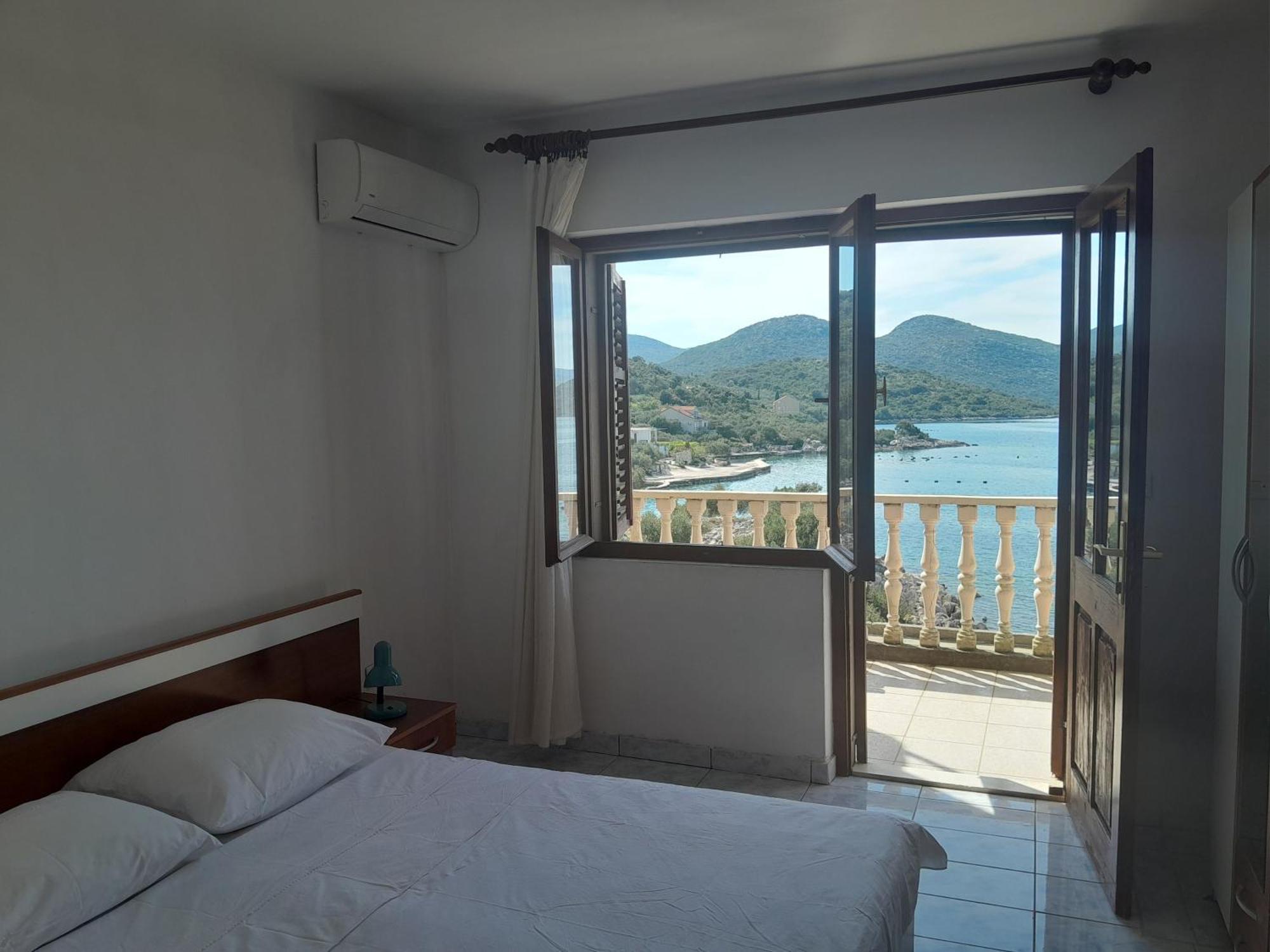 Apartments By The Sea Cove Pjestata, Peljesac - 14440 Ston Exterior foto